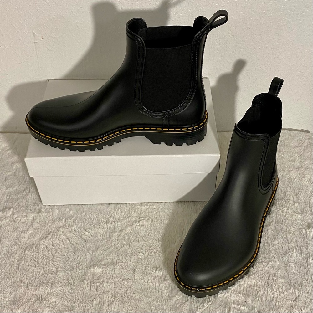 Igor Trak Mate Tri Black Chelsea Waterproof Rain Boots Women’s Size 38/8 🇪🇸